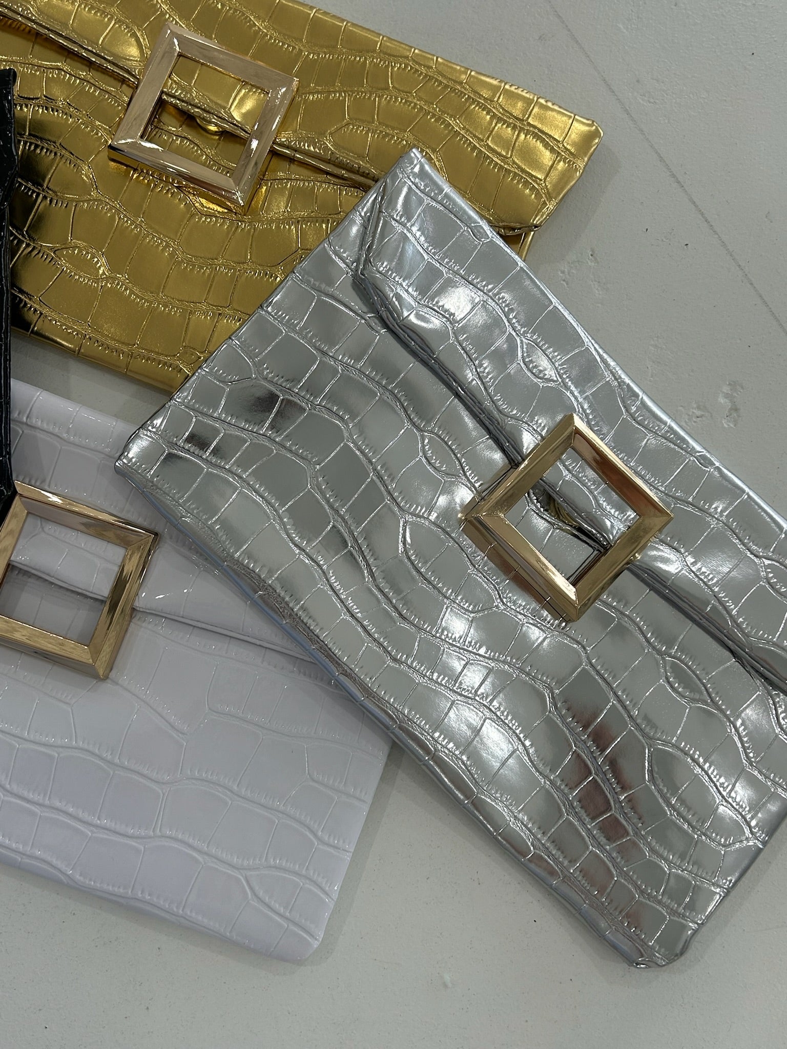 Evelyn Clutch - Multiple Colors