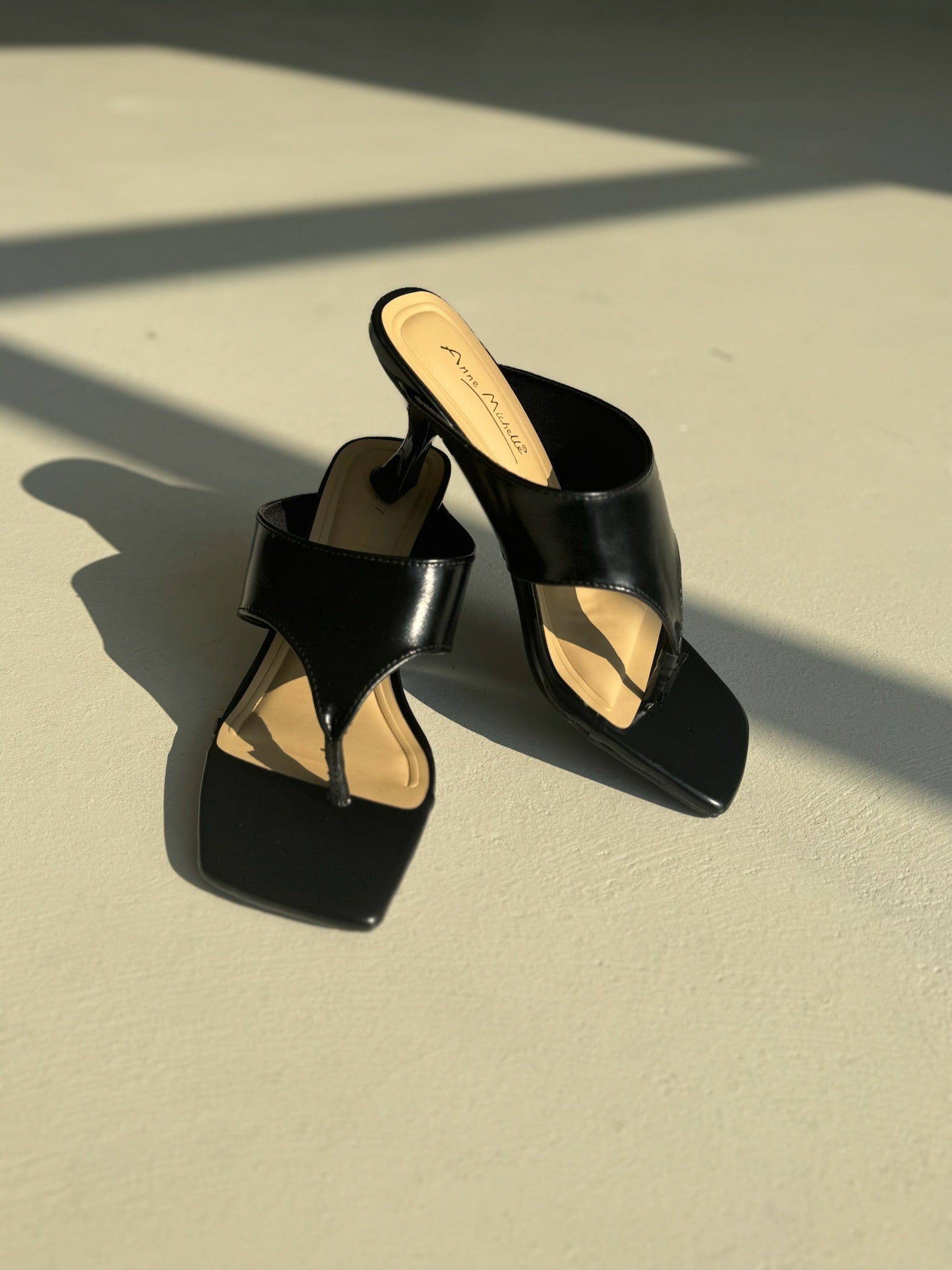 Midnight Strut Heel - Black