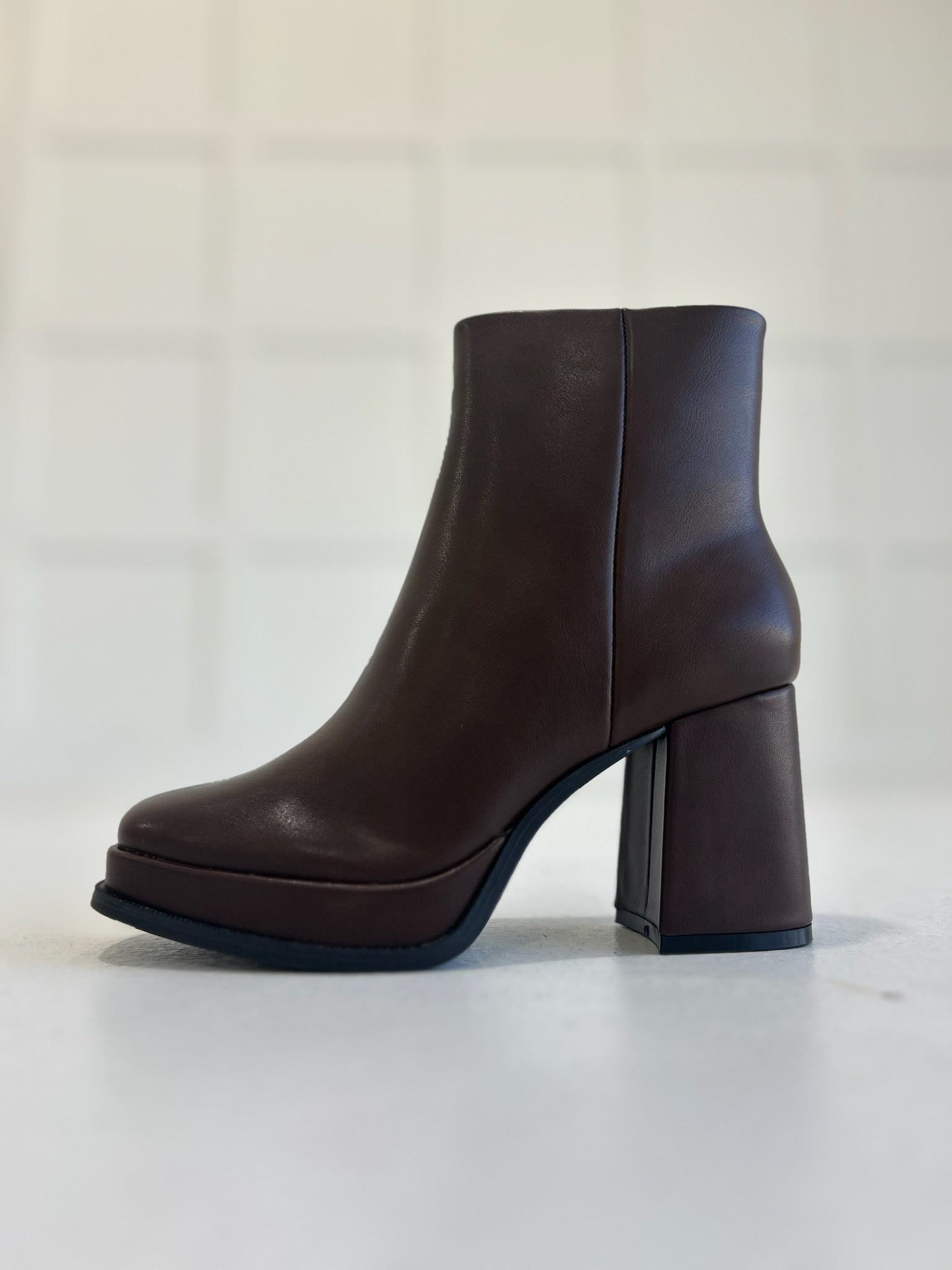 The Daphne Bootie - Brown
