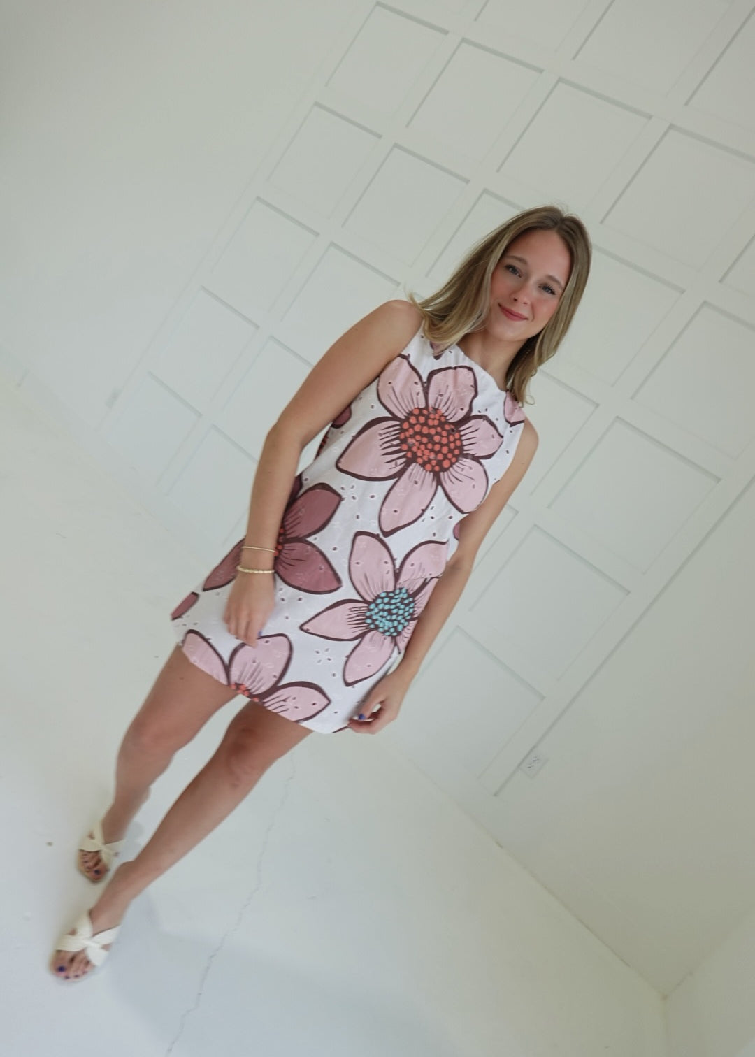 Eyes on Me Dress - Pink