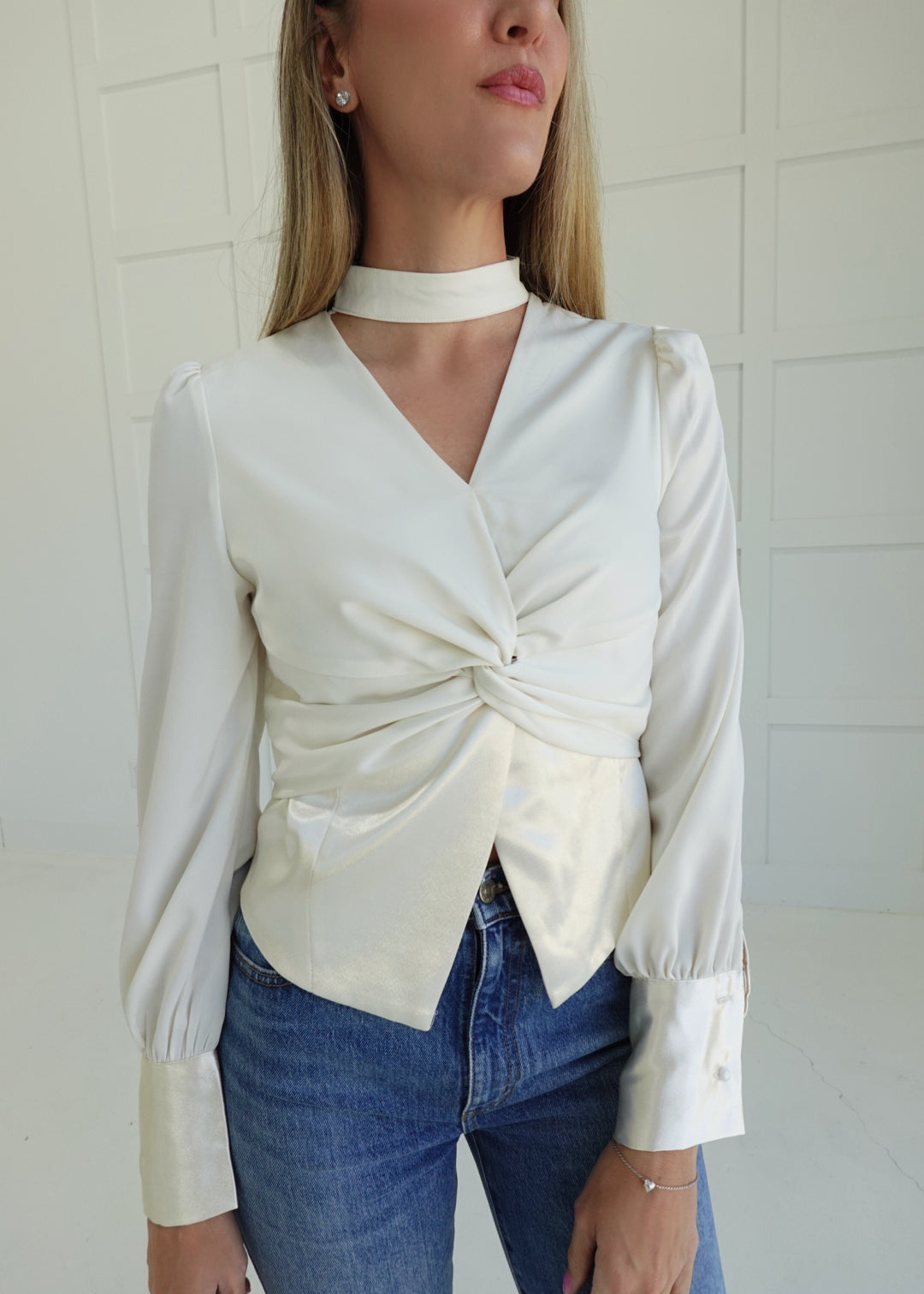 Tela Twist Blouse