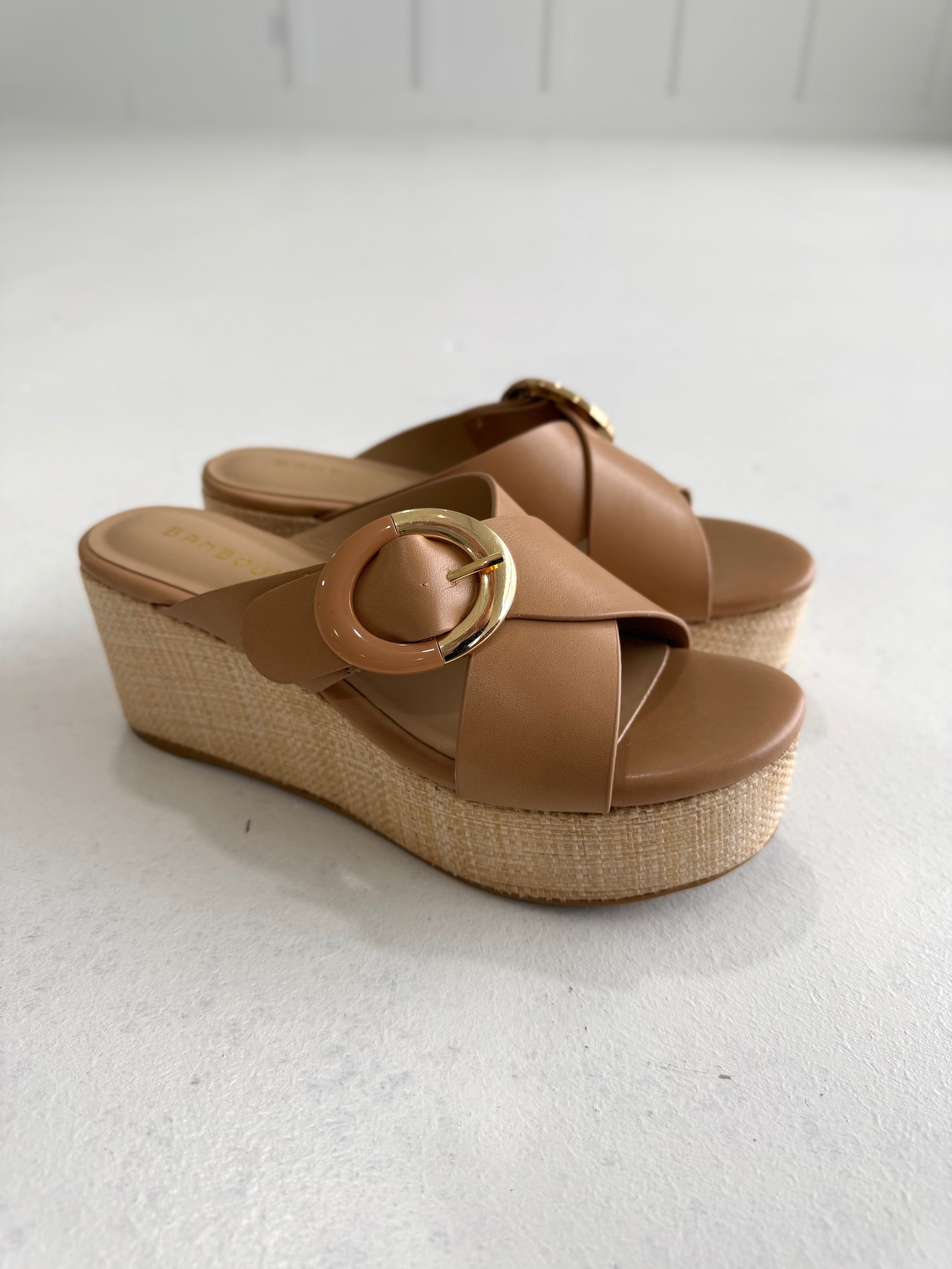 Keep Up Wedge - Tan