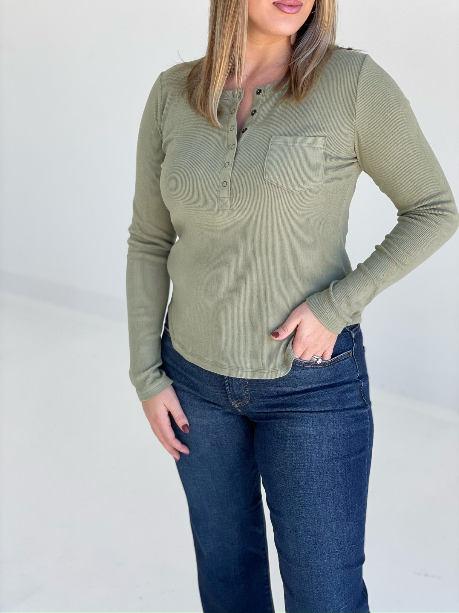 Take A Hint Ribbed Knit Top - Olive *CM