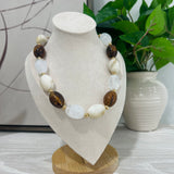 Lavish Resin Link Necklace