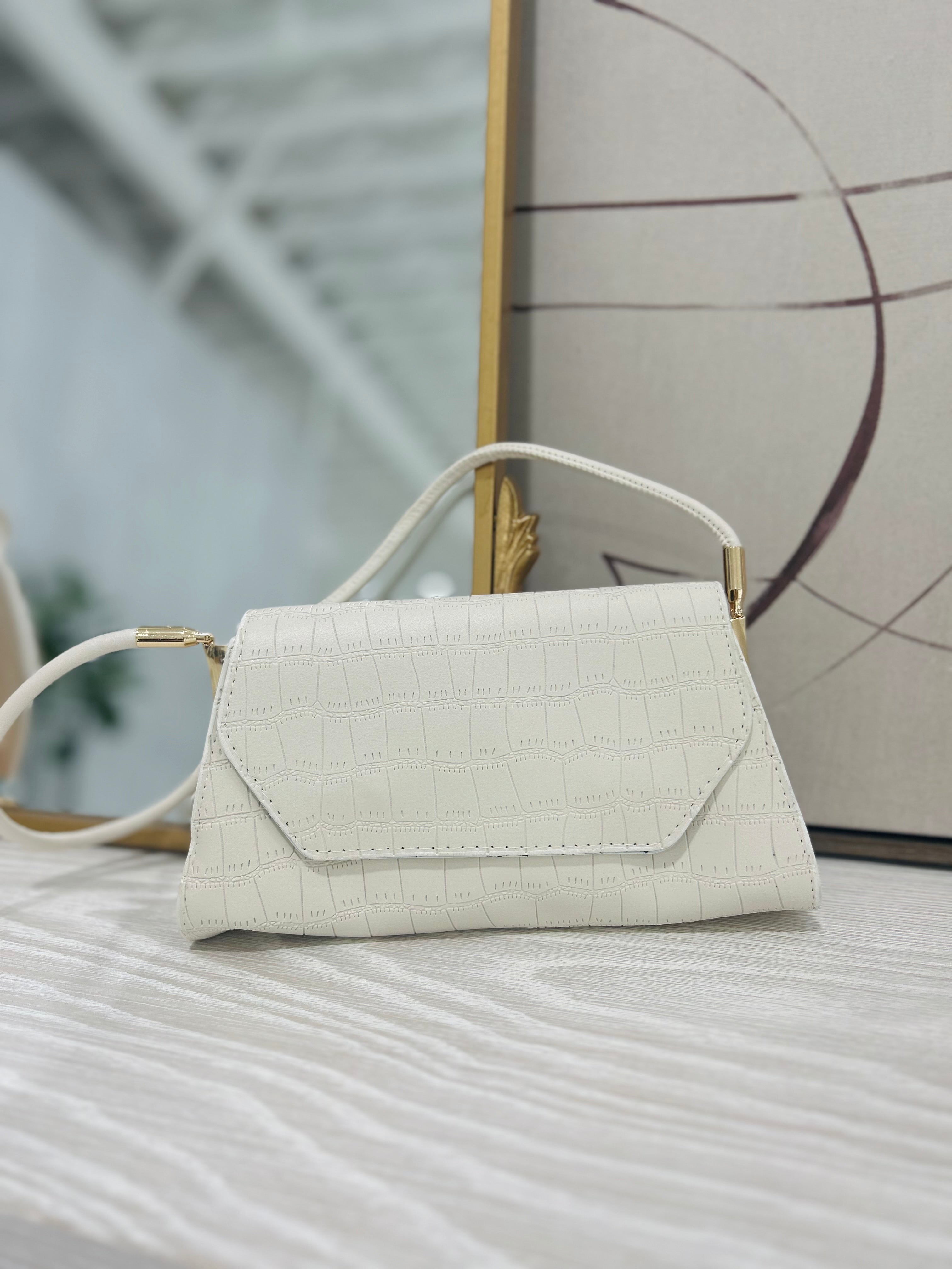Textured Trendy Bag