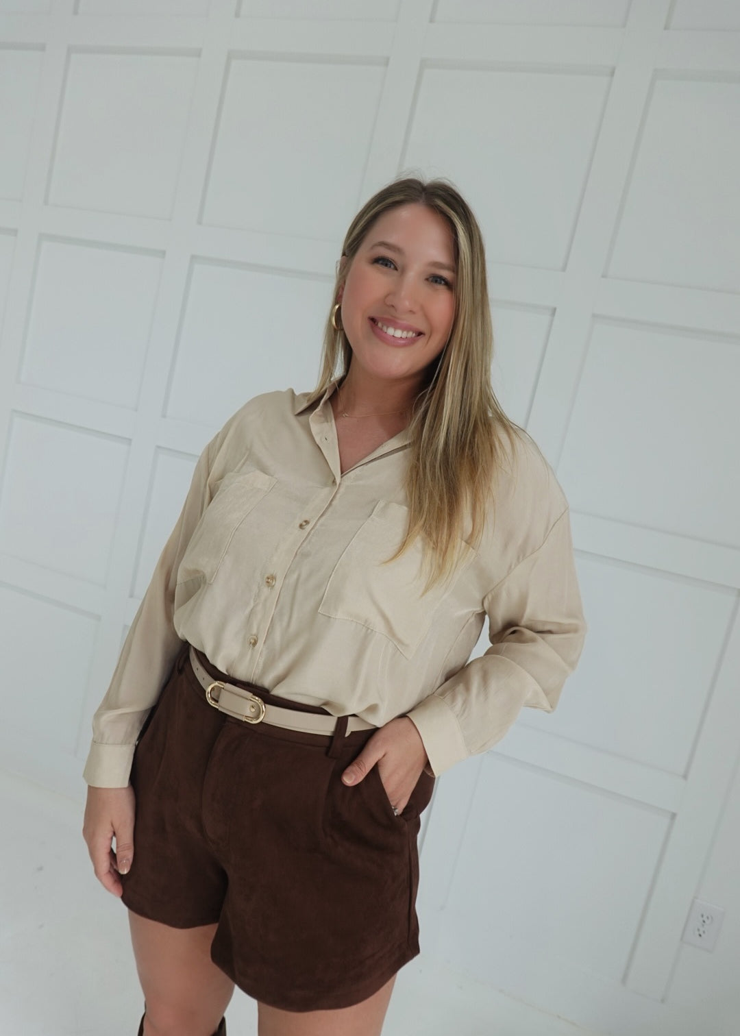 Clocked In Button Down Shirt - Lt Khaki