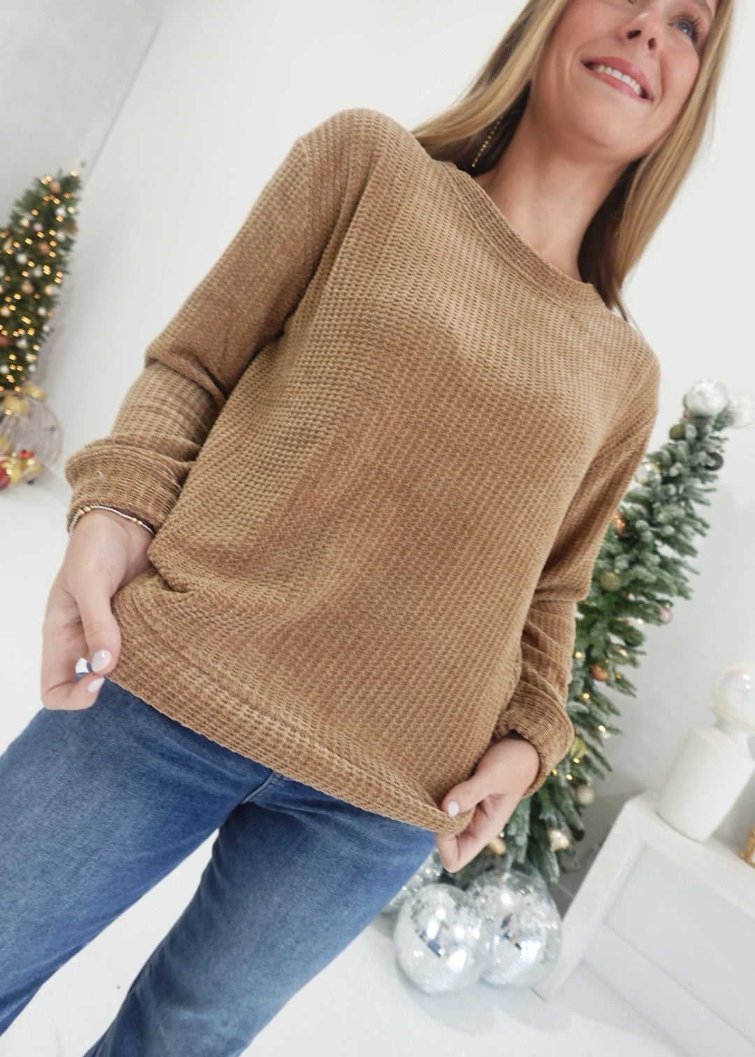Comfort Over Chenille Top - Deep Camel