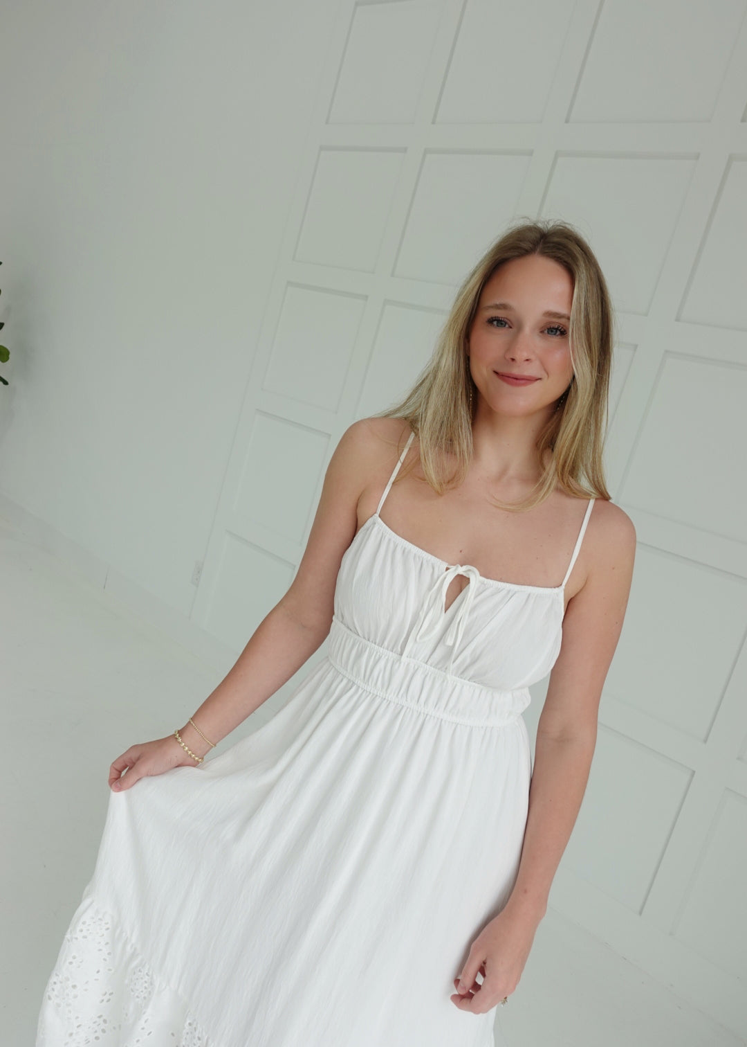 Light of My Eyelet Midi Dress - White