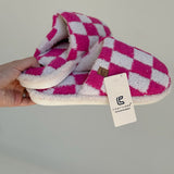 Checkered Slippers  - Fuchsia