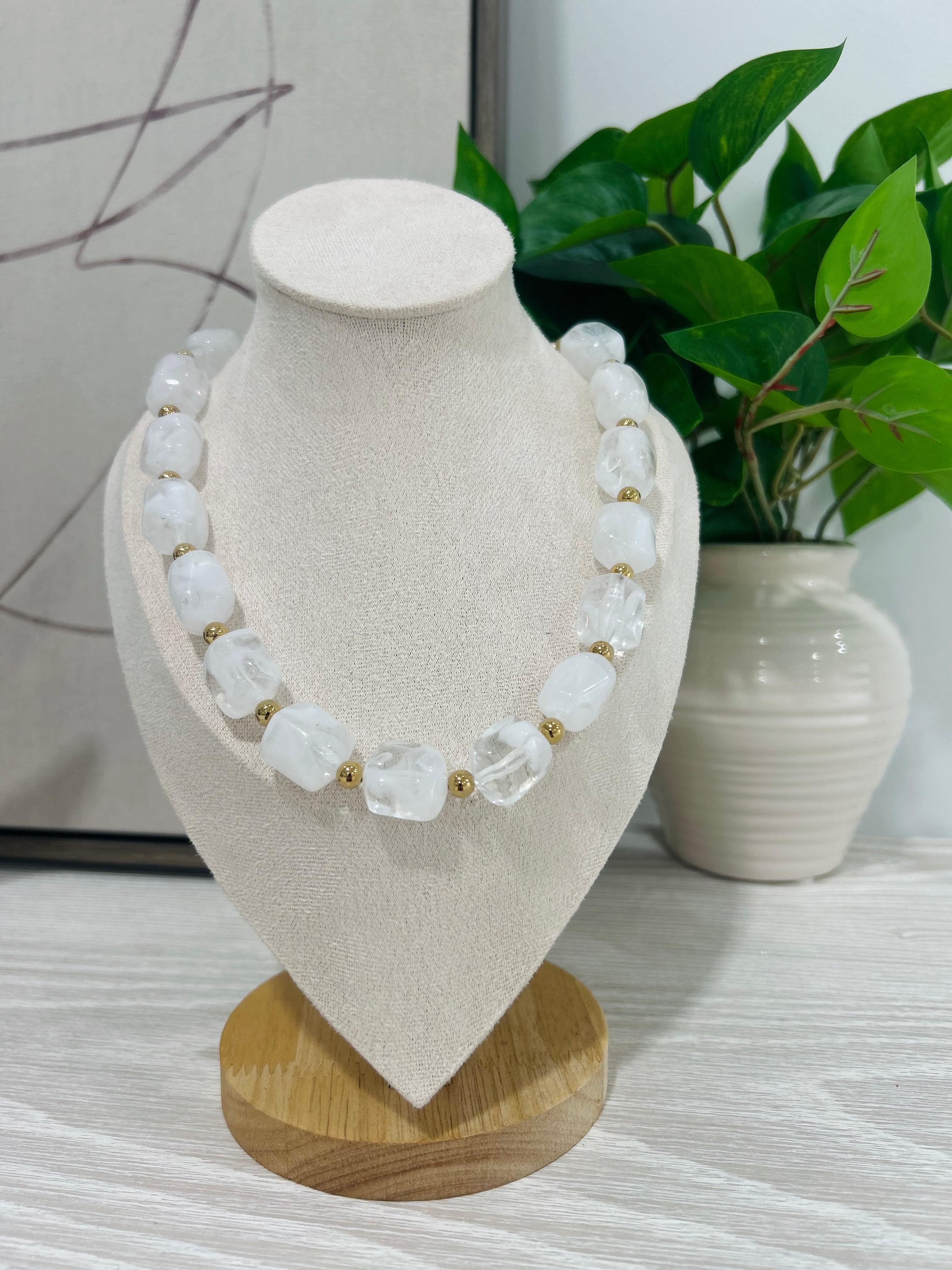 Resin Link Necklace
