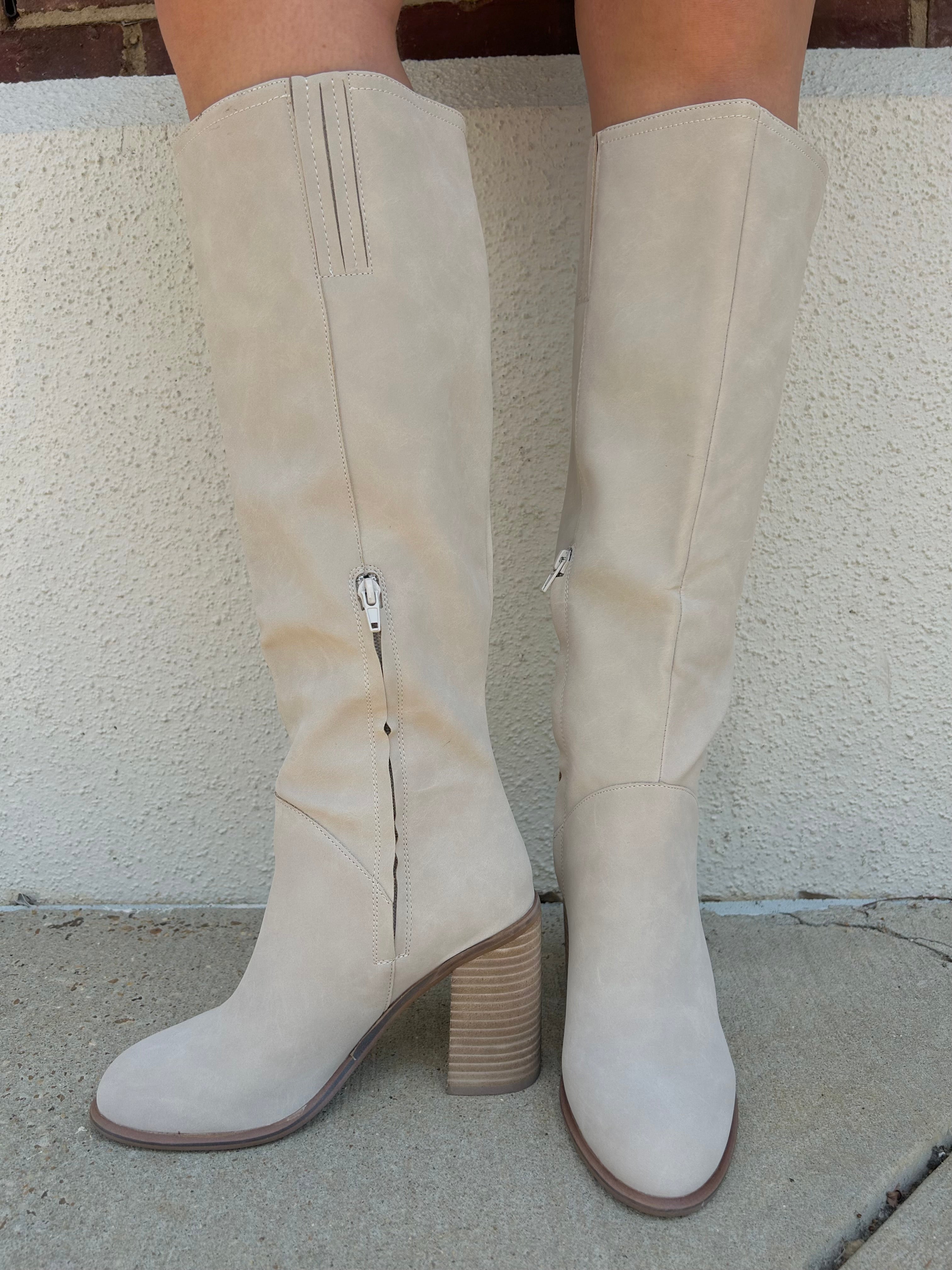 Shenandoah Boot - Light Grey