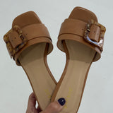 Cliffside Buckle Sandal - Tan