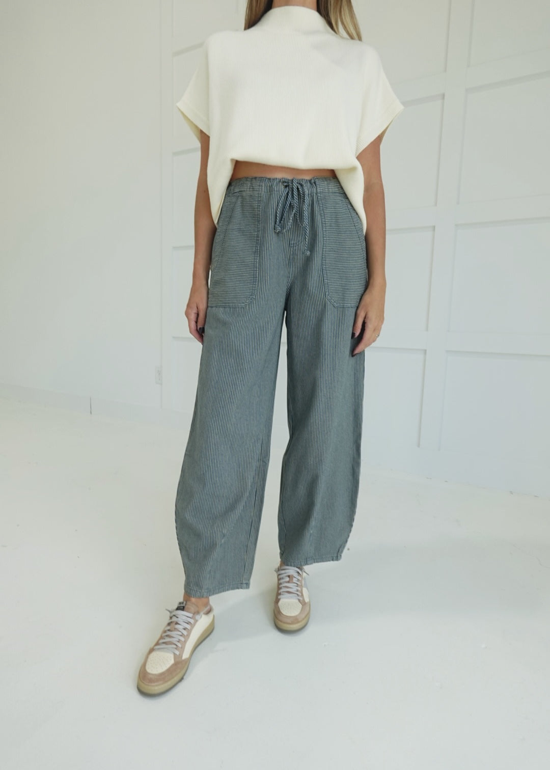 Quintz Barrel-Style Pants