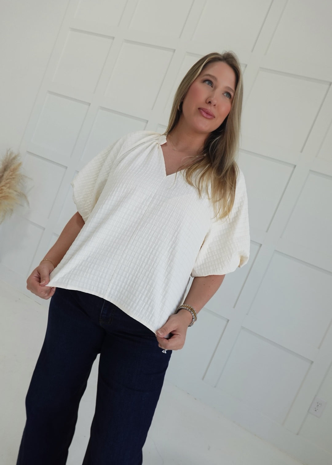 Arbitrary Top - Ivory
