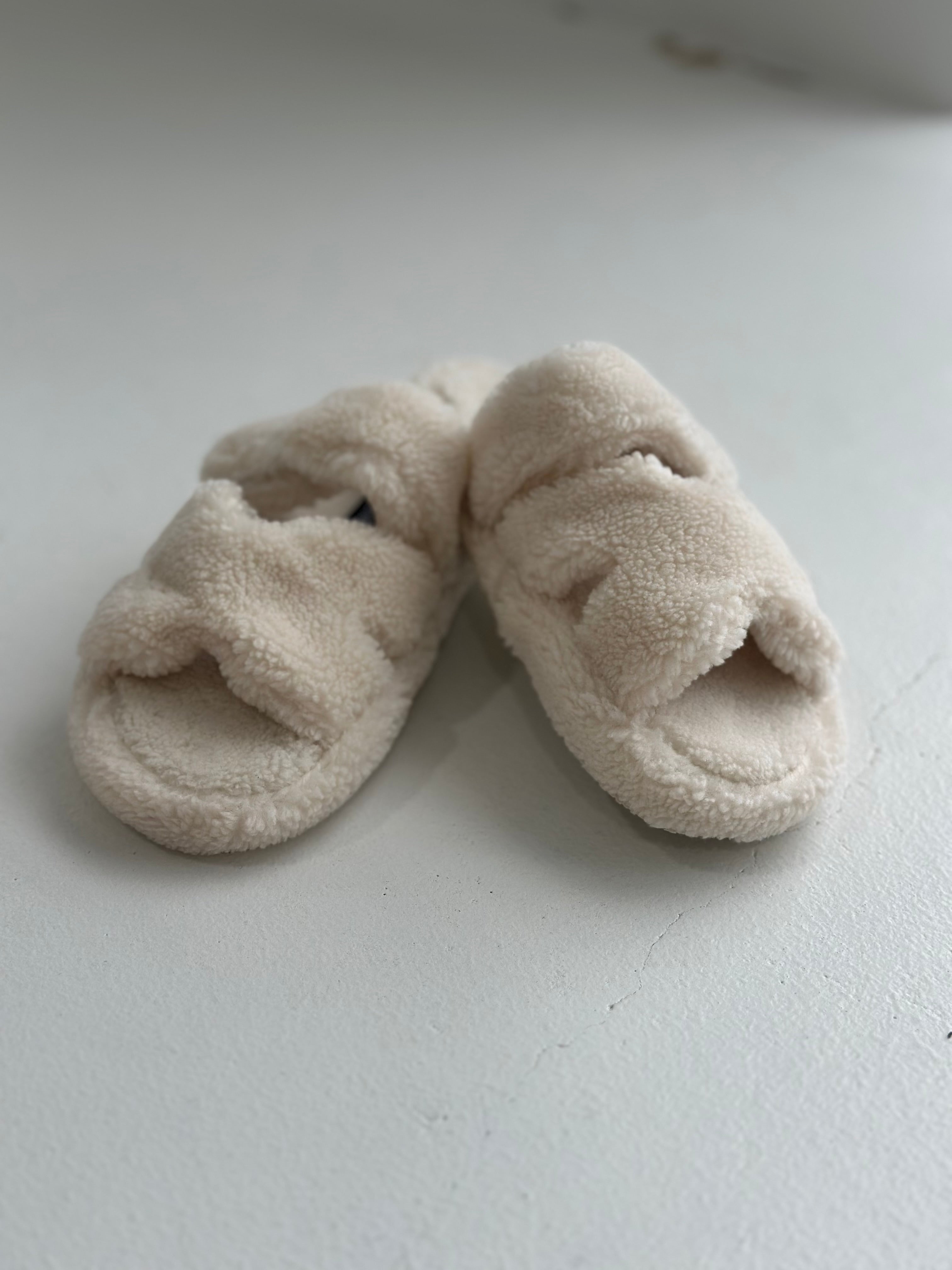 Trending Slipper - Beige