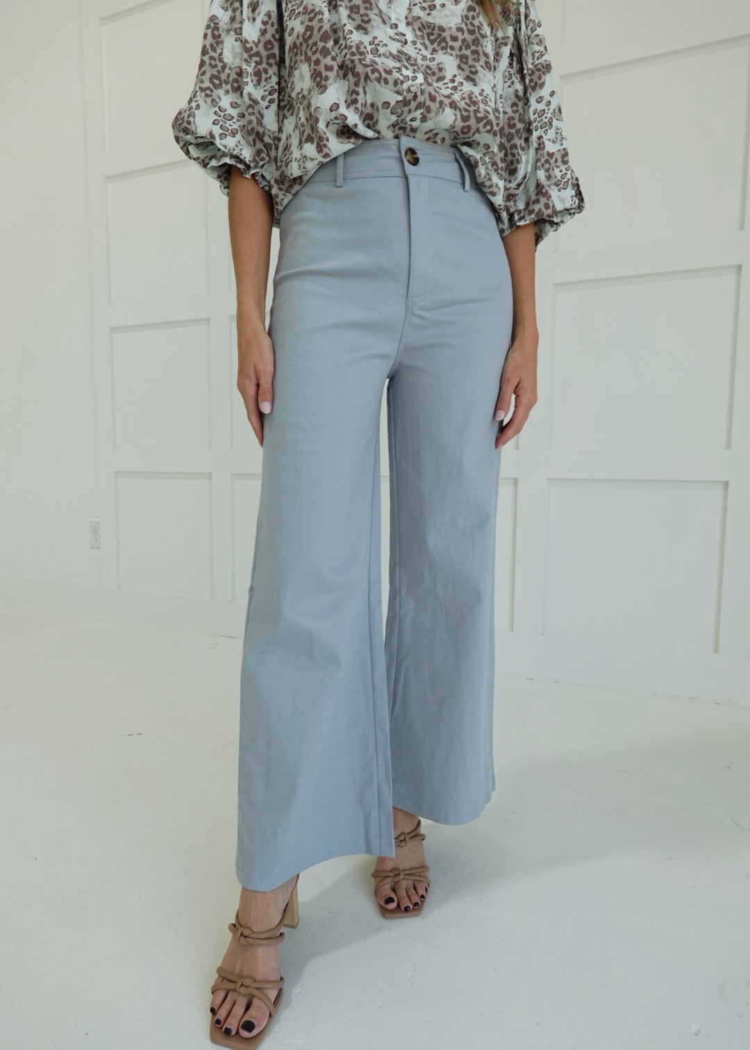 Spring Stunner Pants - Blue