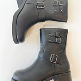 Moto Moment Boots