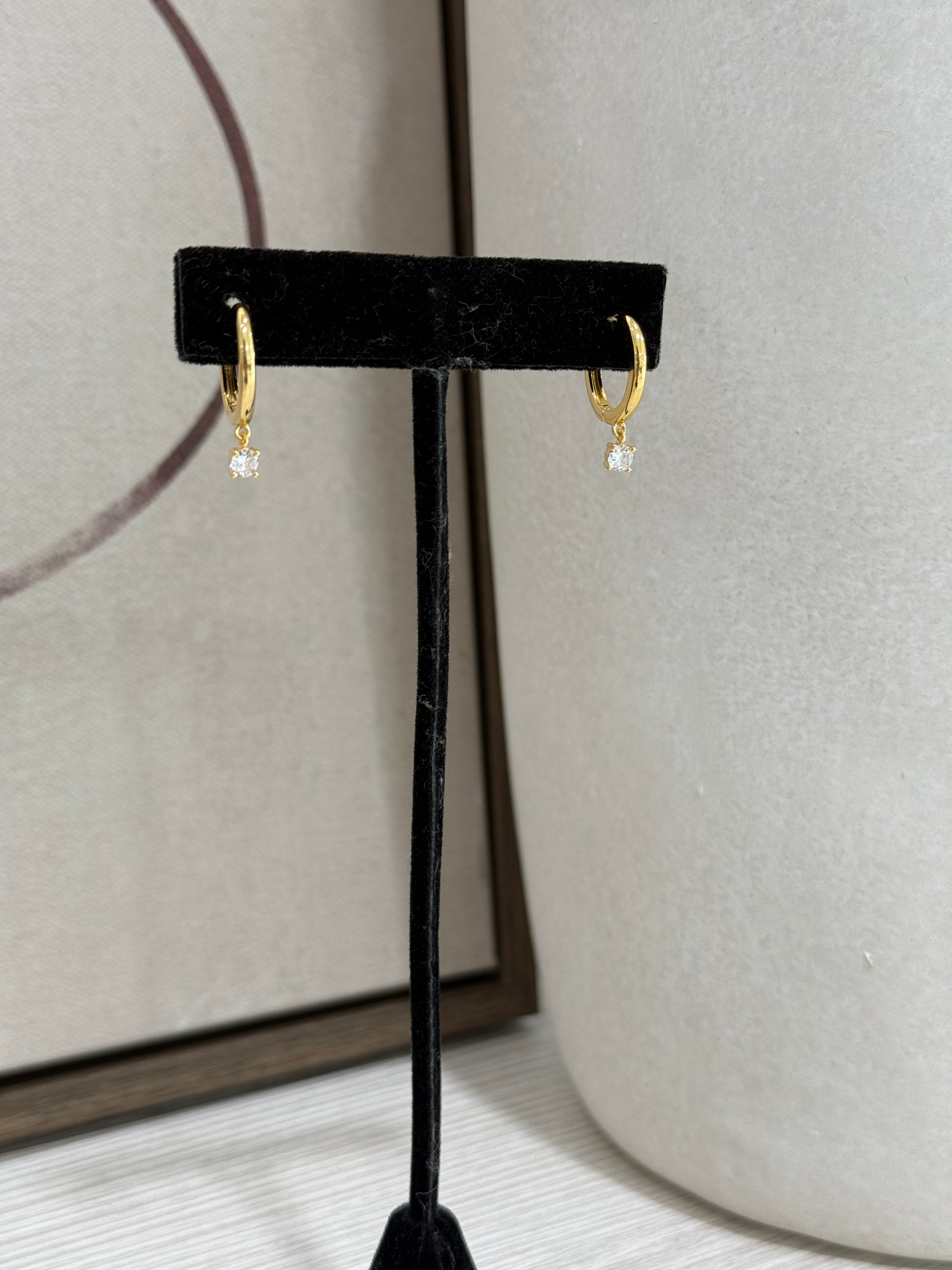 Hinge Hoops - Gold