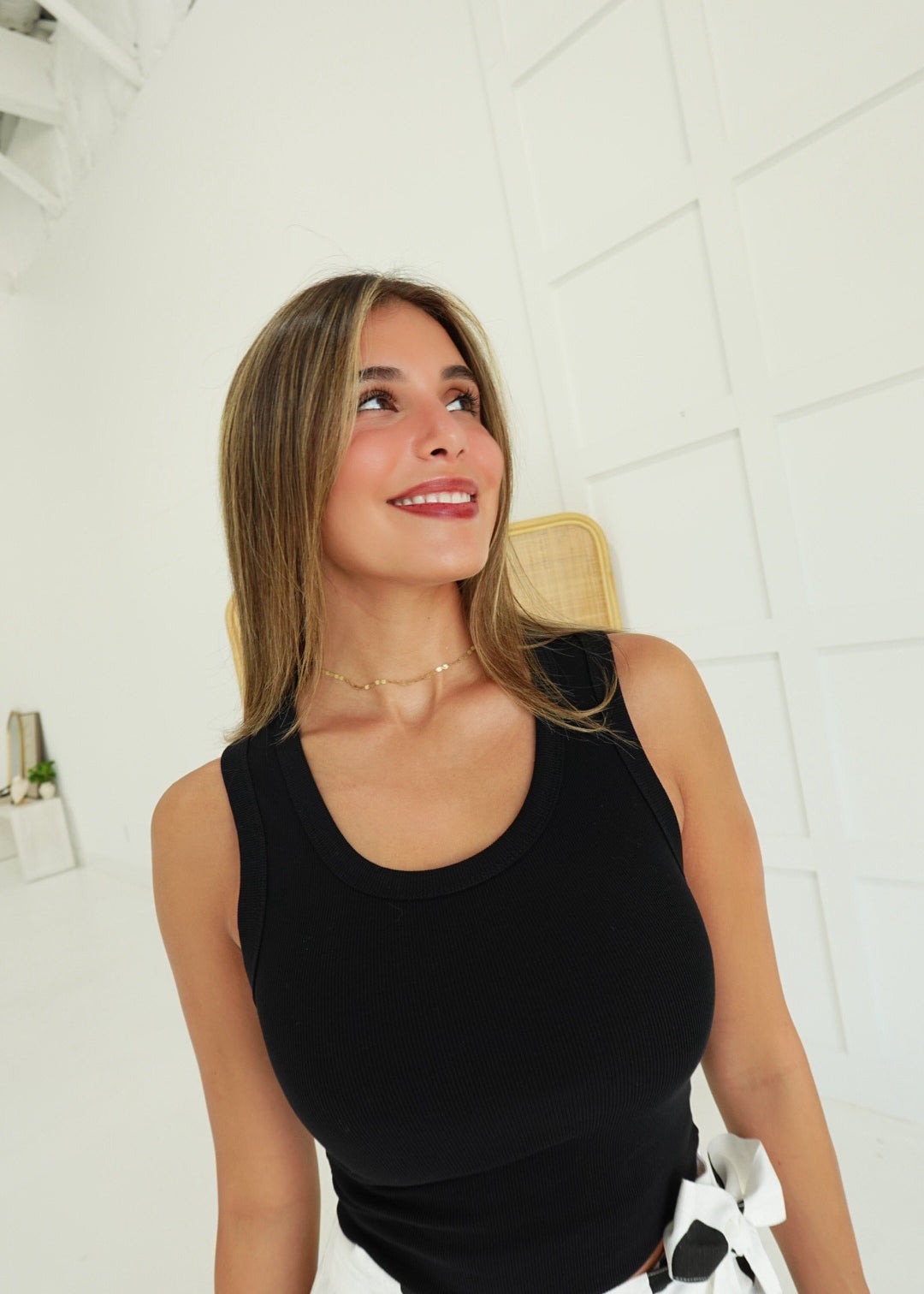 The Scoop Neck Tank - Black