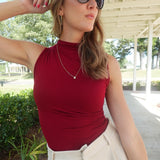 Do's & Don'ts Top - Deep Red