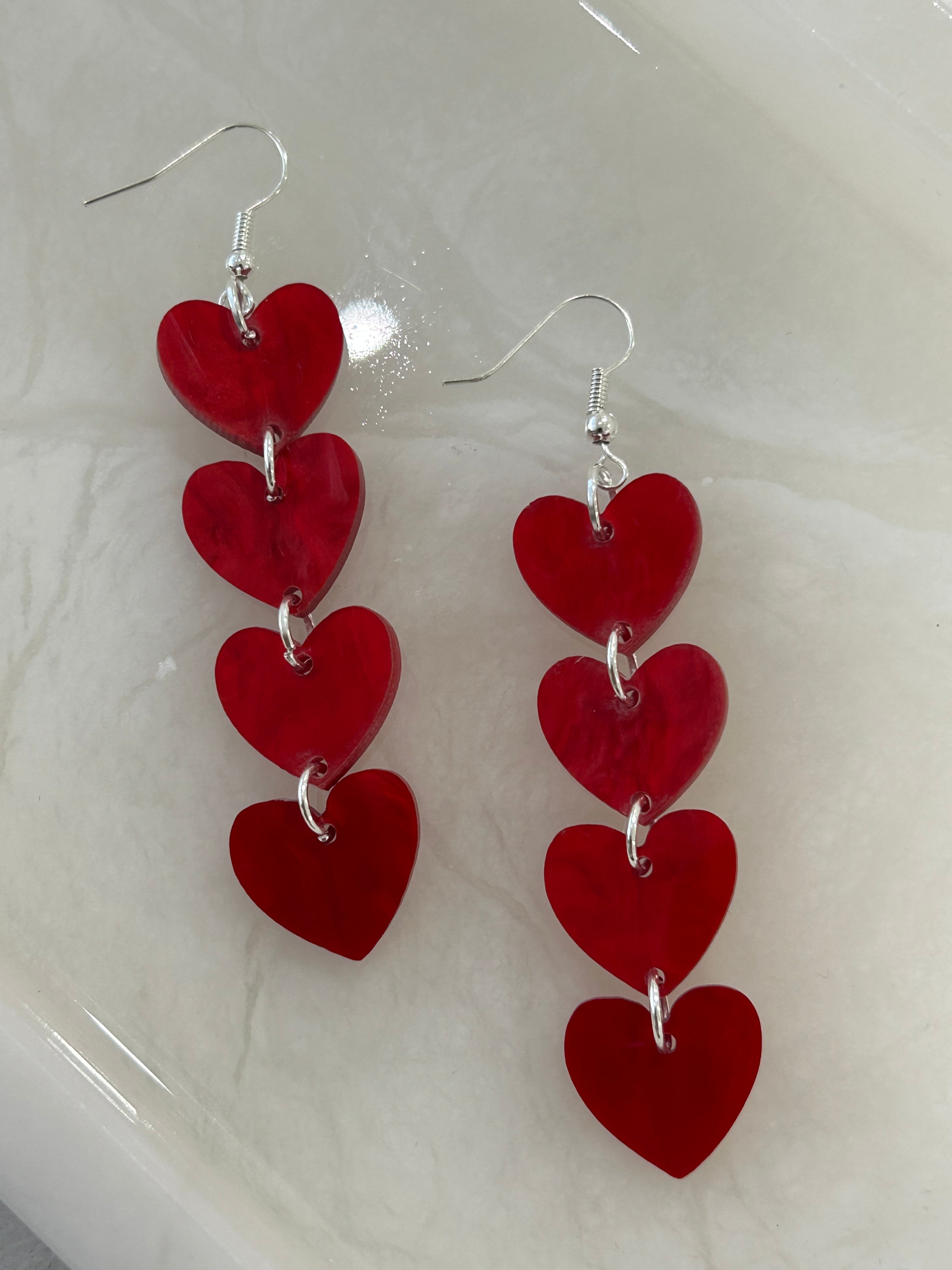 Heartlink Earrings *VDAy