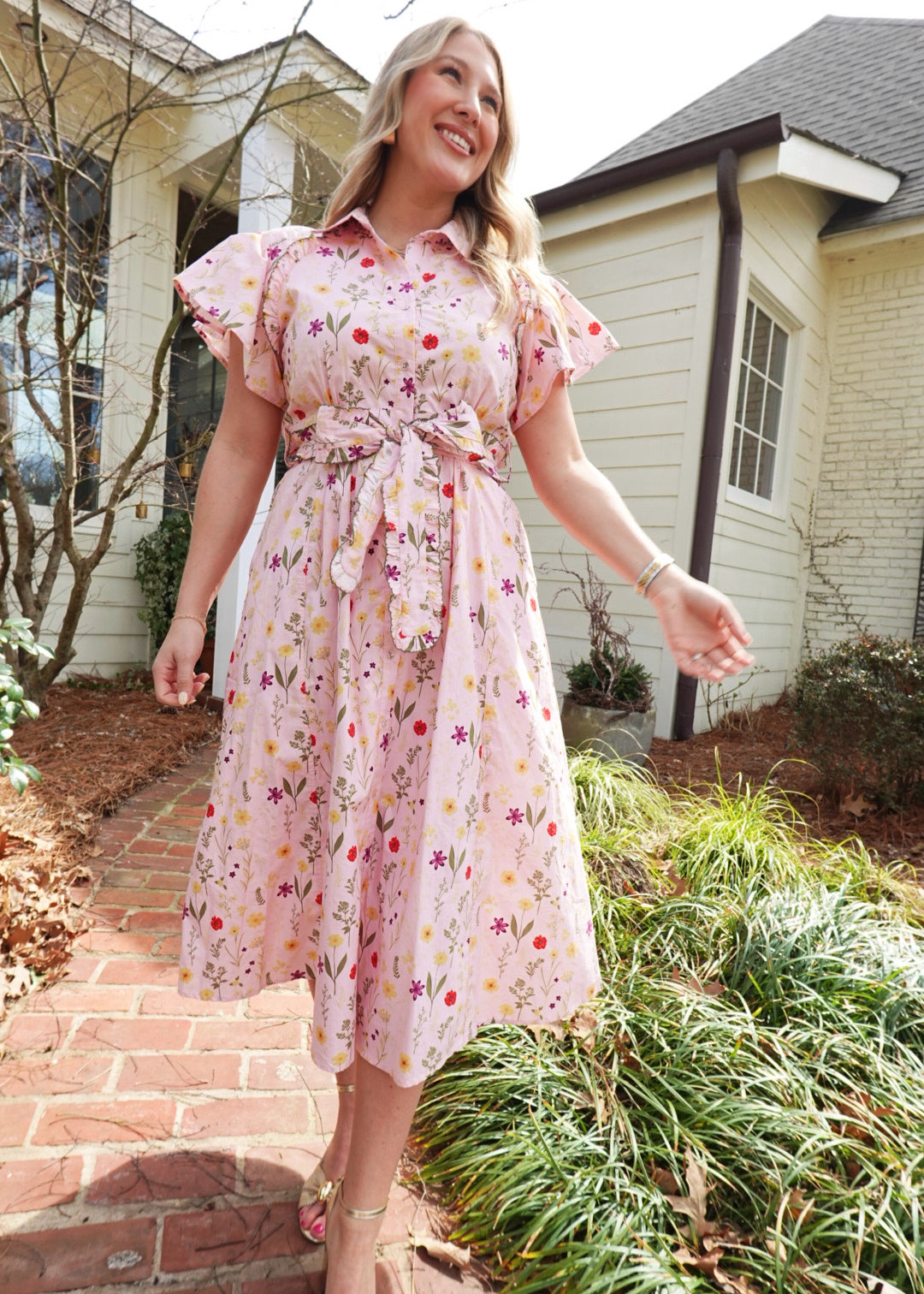 Fields of Florals Midi Dress - Pink
