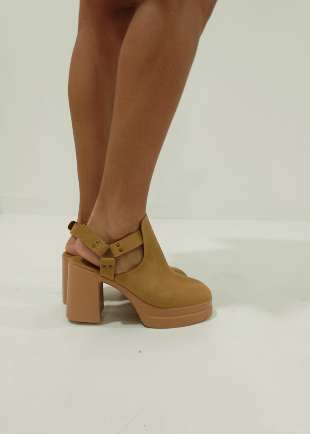 Bowie Slingback Bootie - Toffee