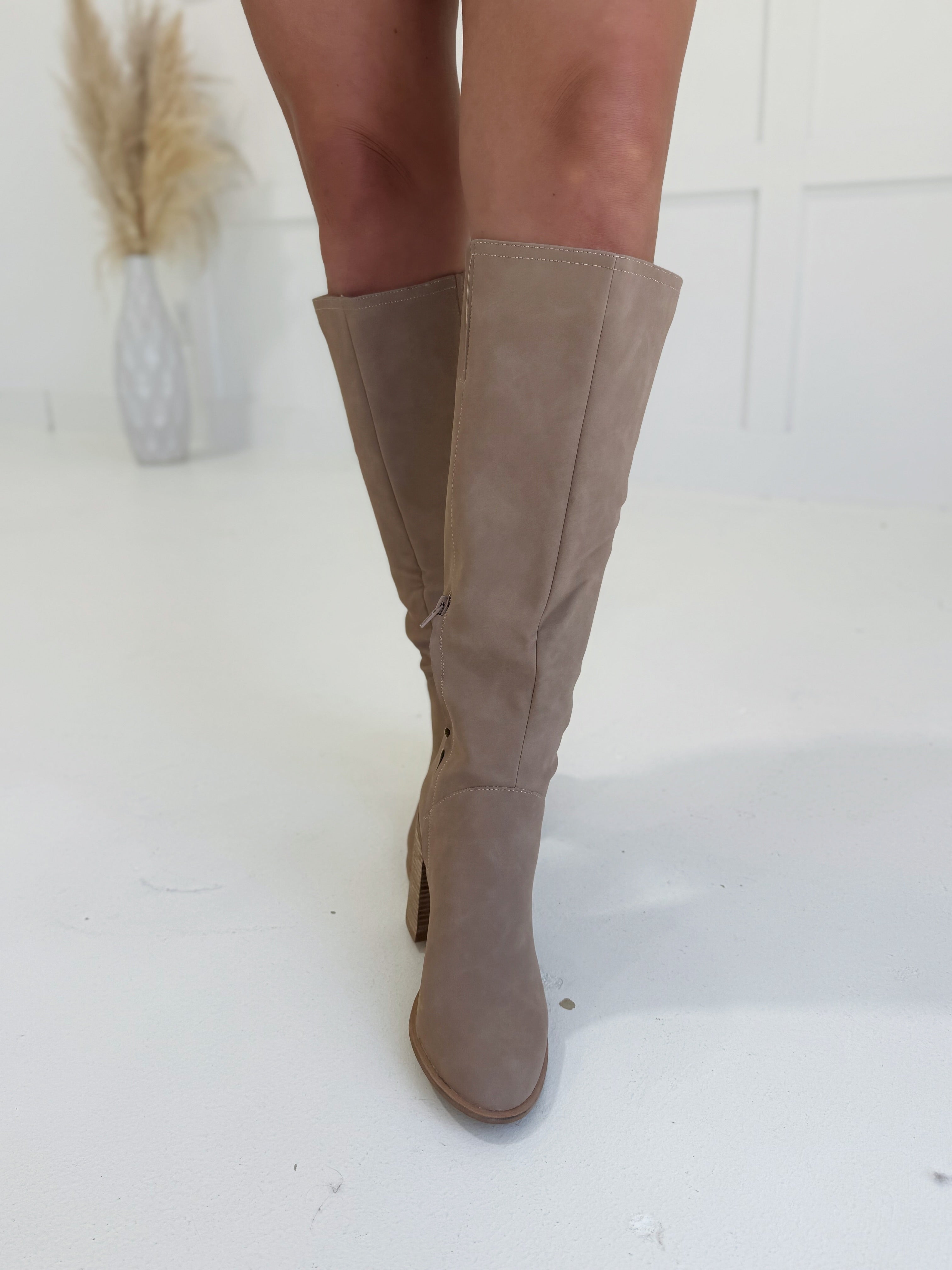 Shenandoah Boot - Cedar Wood