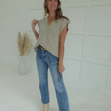 Stand My Ground Sweater - H Mocha
