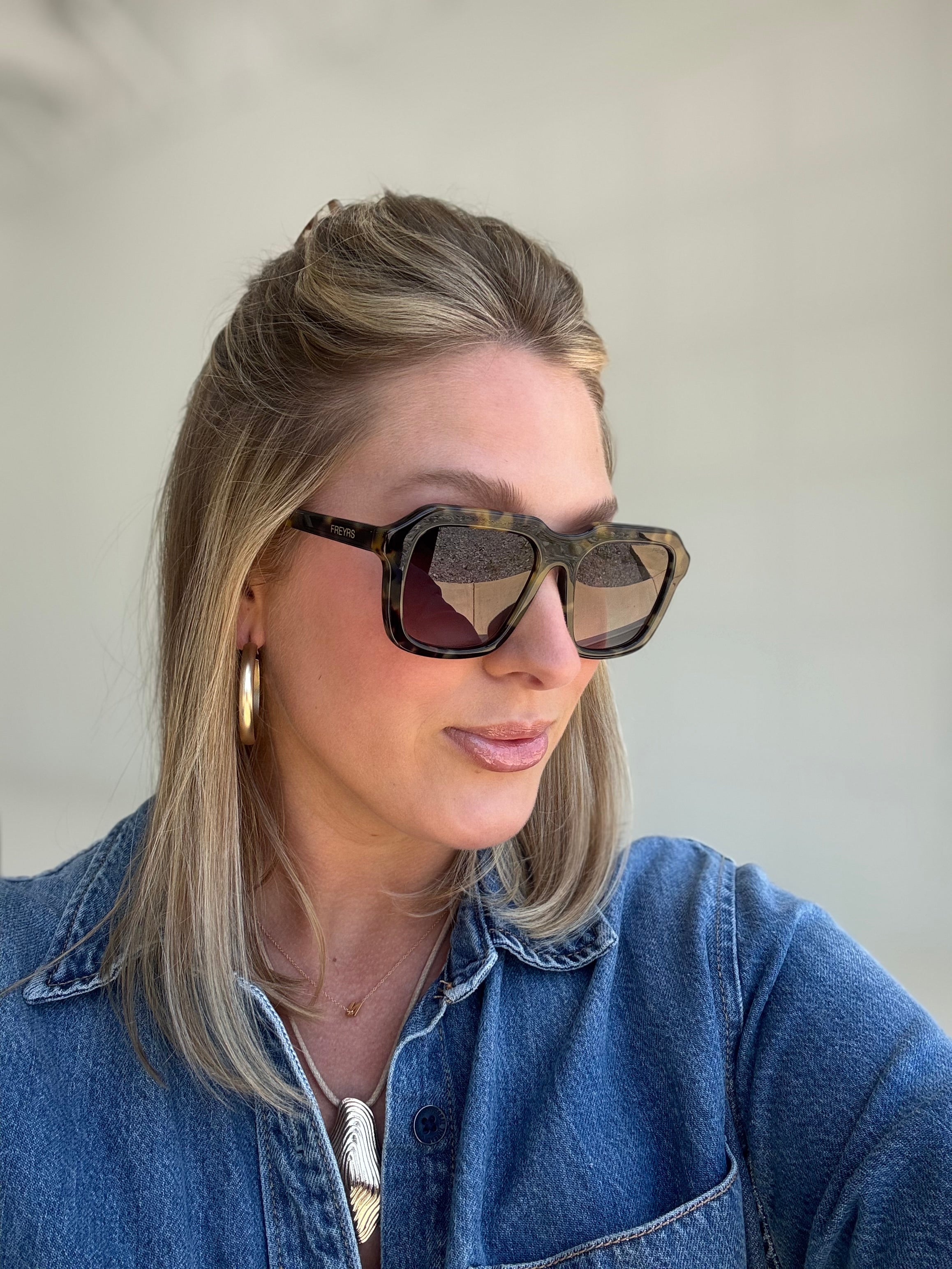 Charlie Sunglasses - Yellow Tort- Freyrs