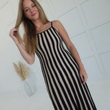 Borderline Newbie Midi Dress