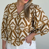 Hues Your Lover Top - Beige