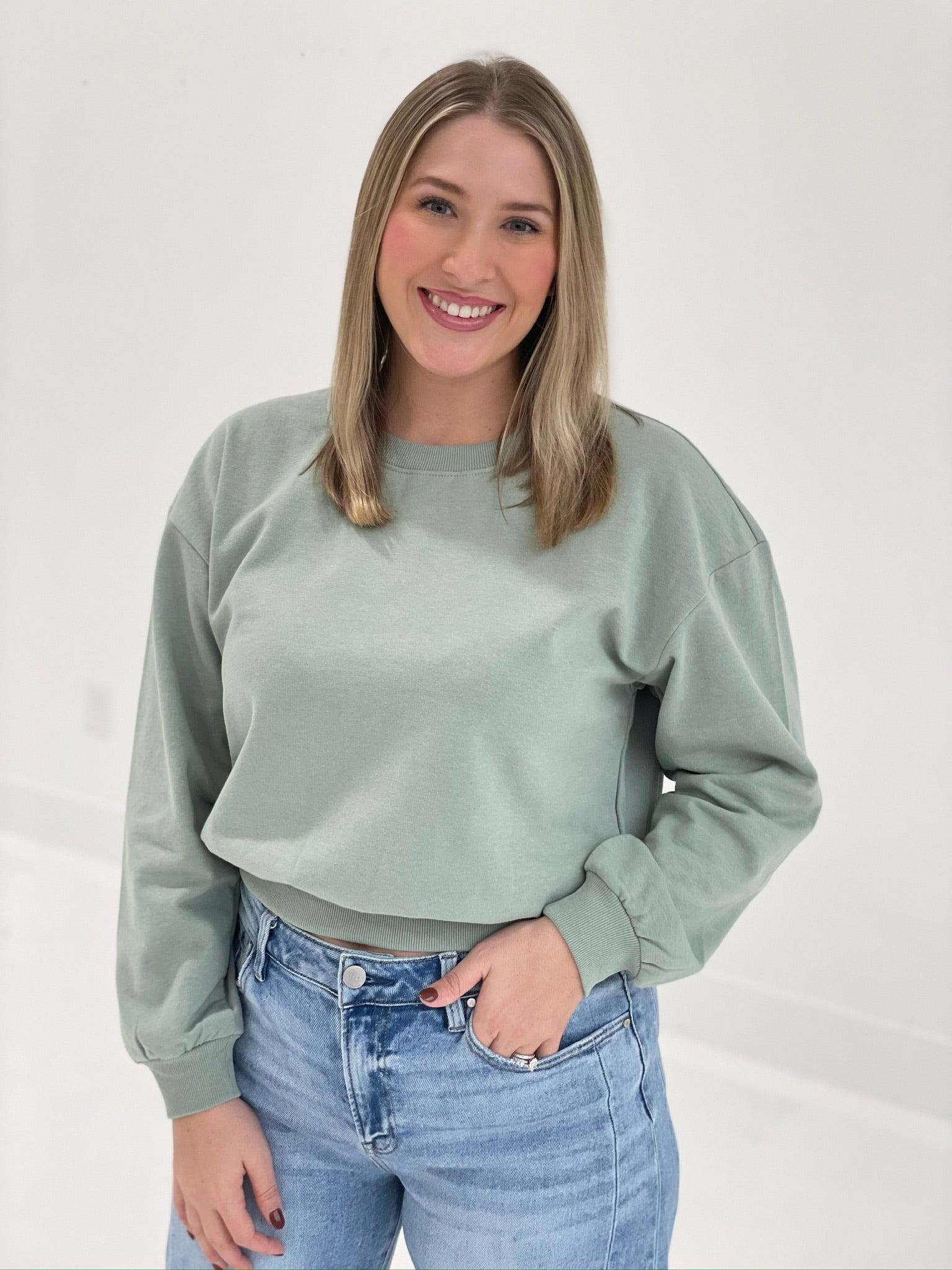 Basic Sweatshirt - Sage