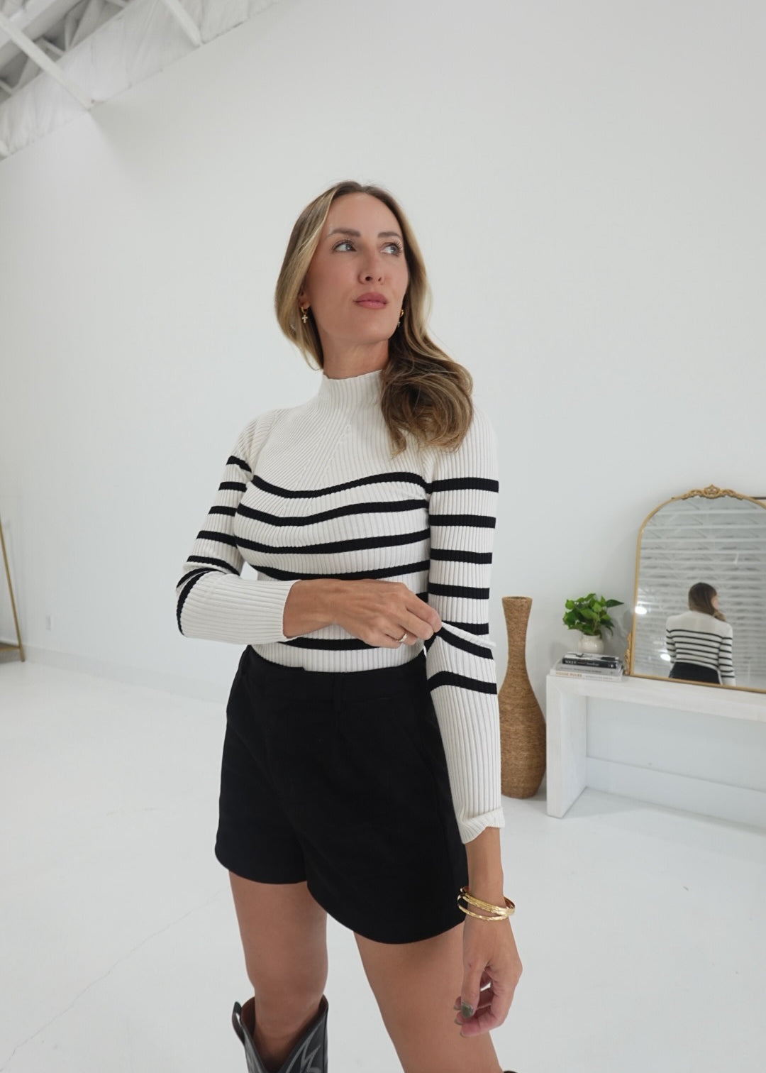 Around Town Top - Ivory