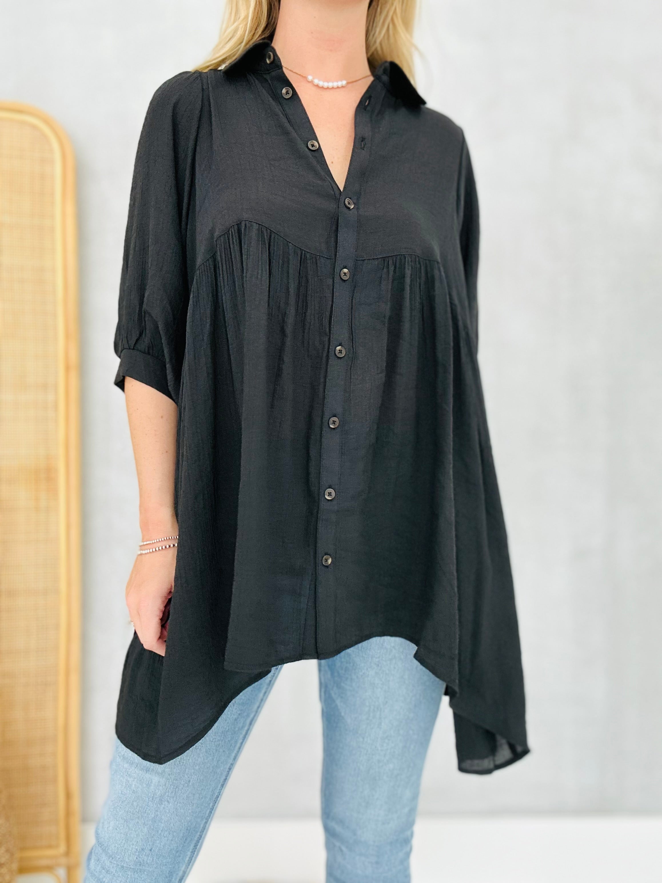 Sunnier Days Tunic Top - Black