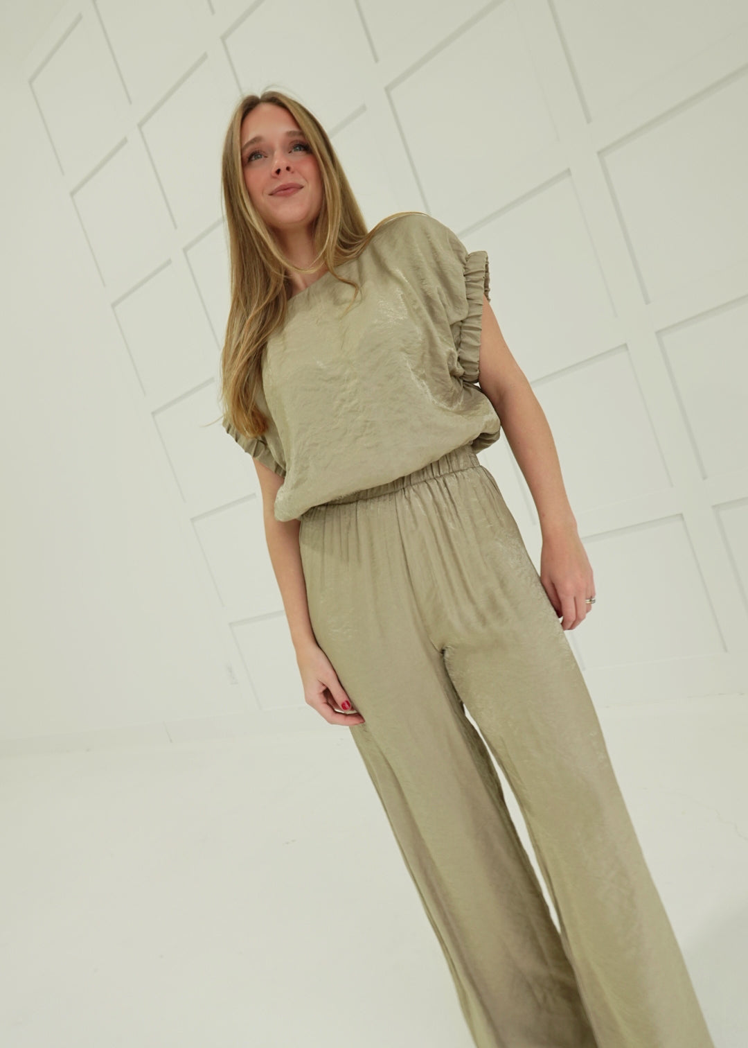 Your Honor Set - Taupe