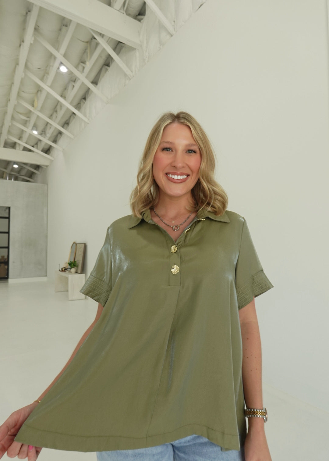 Olivia Collared Blouse