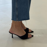 Krishna Kitten Heel
