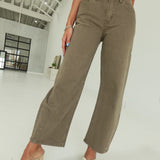 Bow Out Barrel Jeans