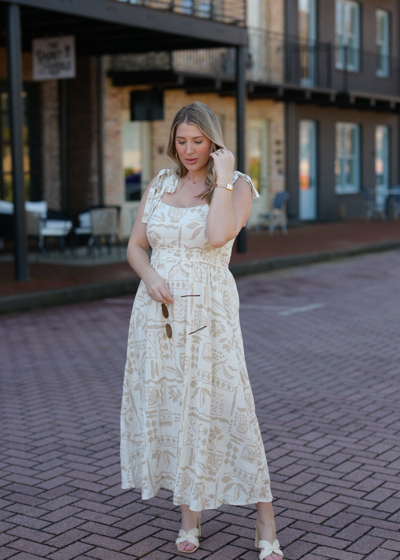 Staying Centered Midi Dress - Ivory