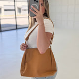 Chic Shoulder Tote - Lt Camel