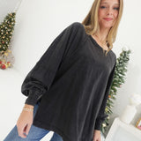 Embracing The Casual Top - Black