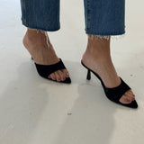 Krishna Kitten Heel