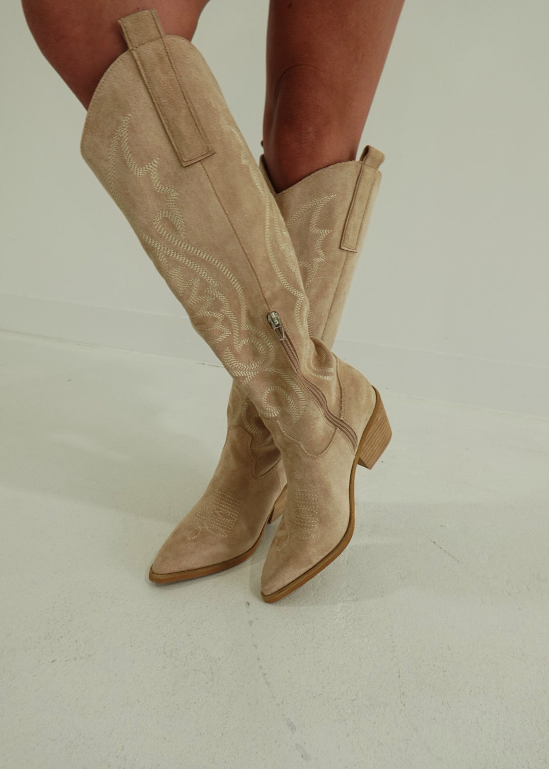 Giada Cowgirl Boot - MiiM