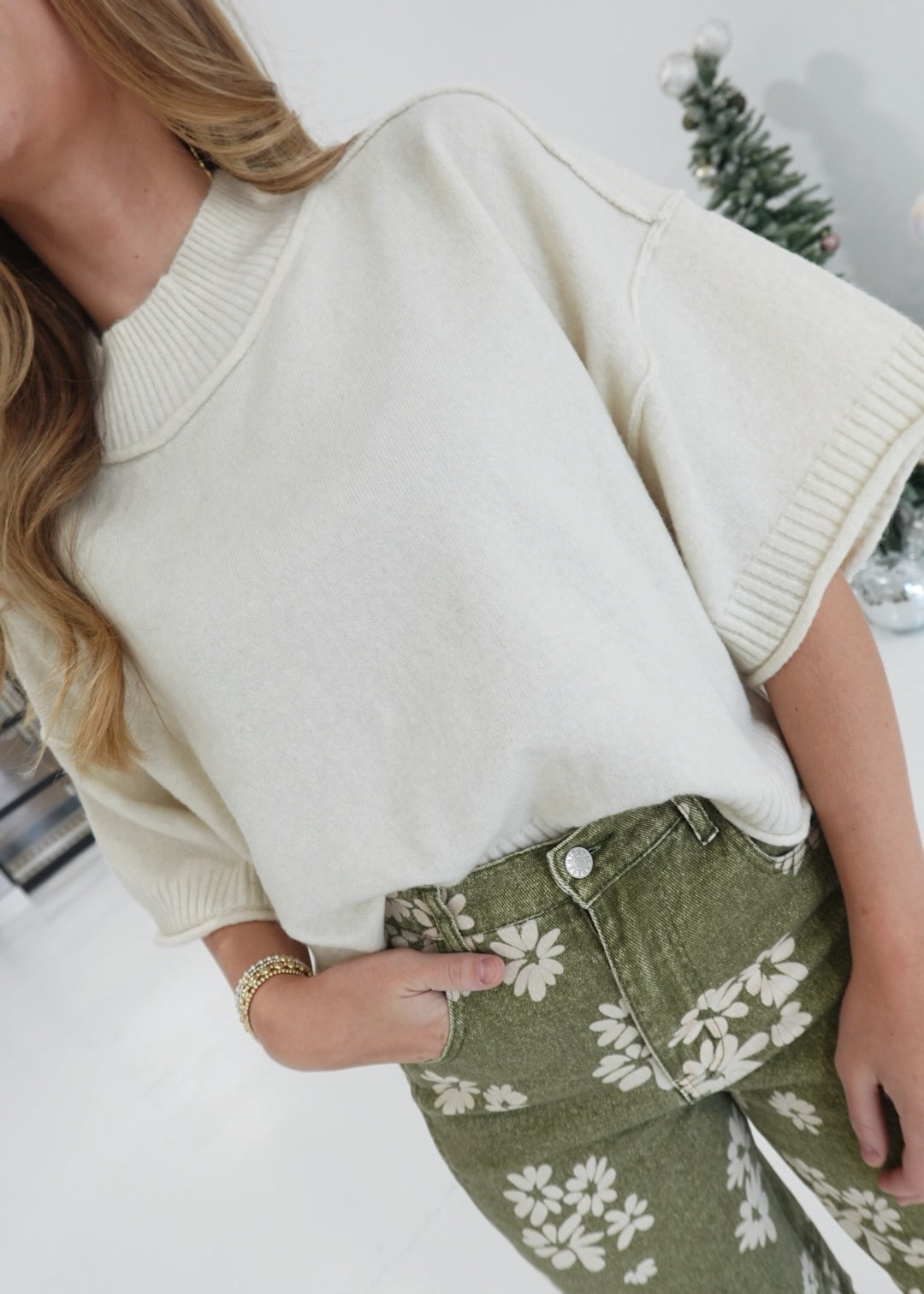 Fatal Reaction Sweater - Ivory