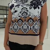 Moira Sleeveless Sweater - Mocha/Navy