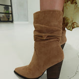 Ledrew Slouch Boot - Latte