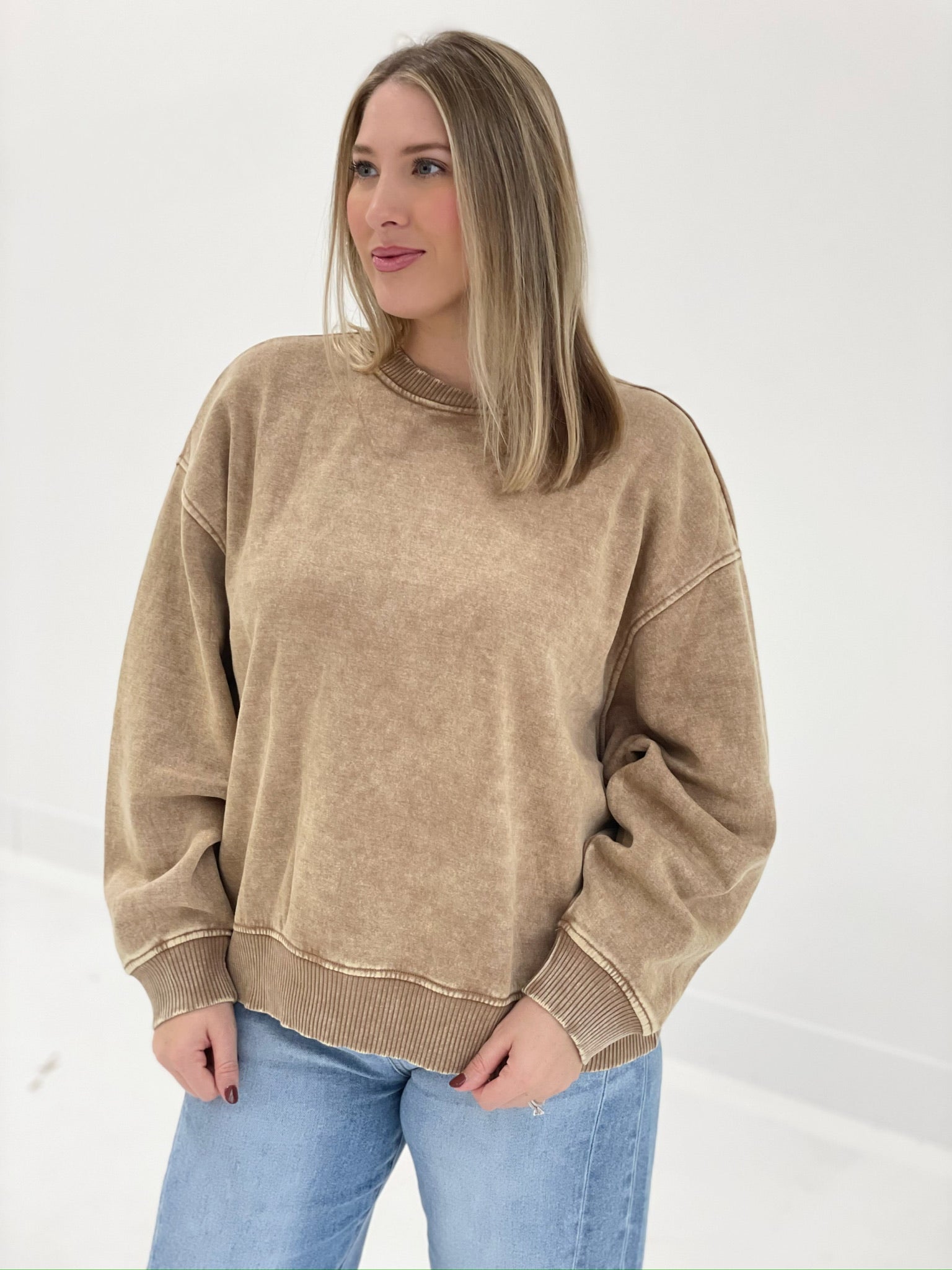 Easily Worn Pullover - Deep Camel