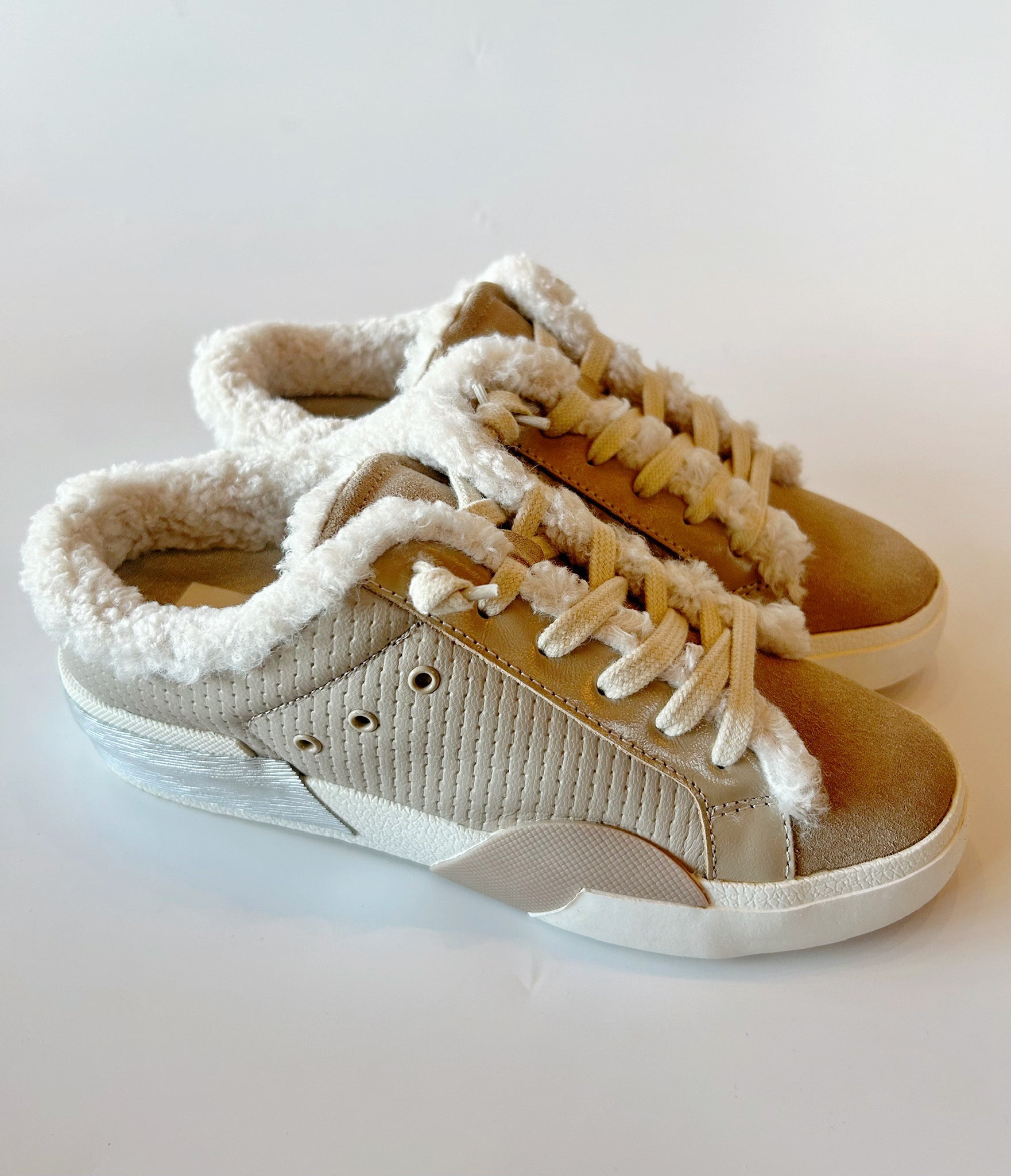 Zantel Slip-On Sneaker - Nude/DOLCE VITA