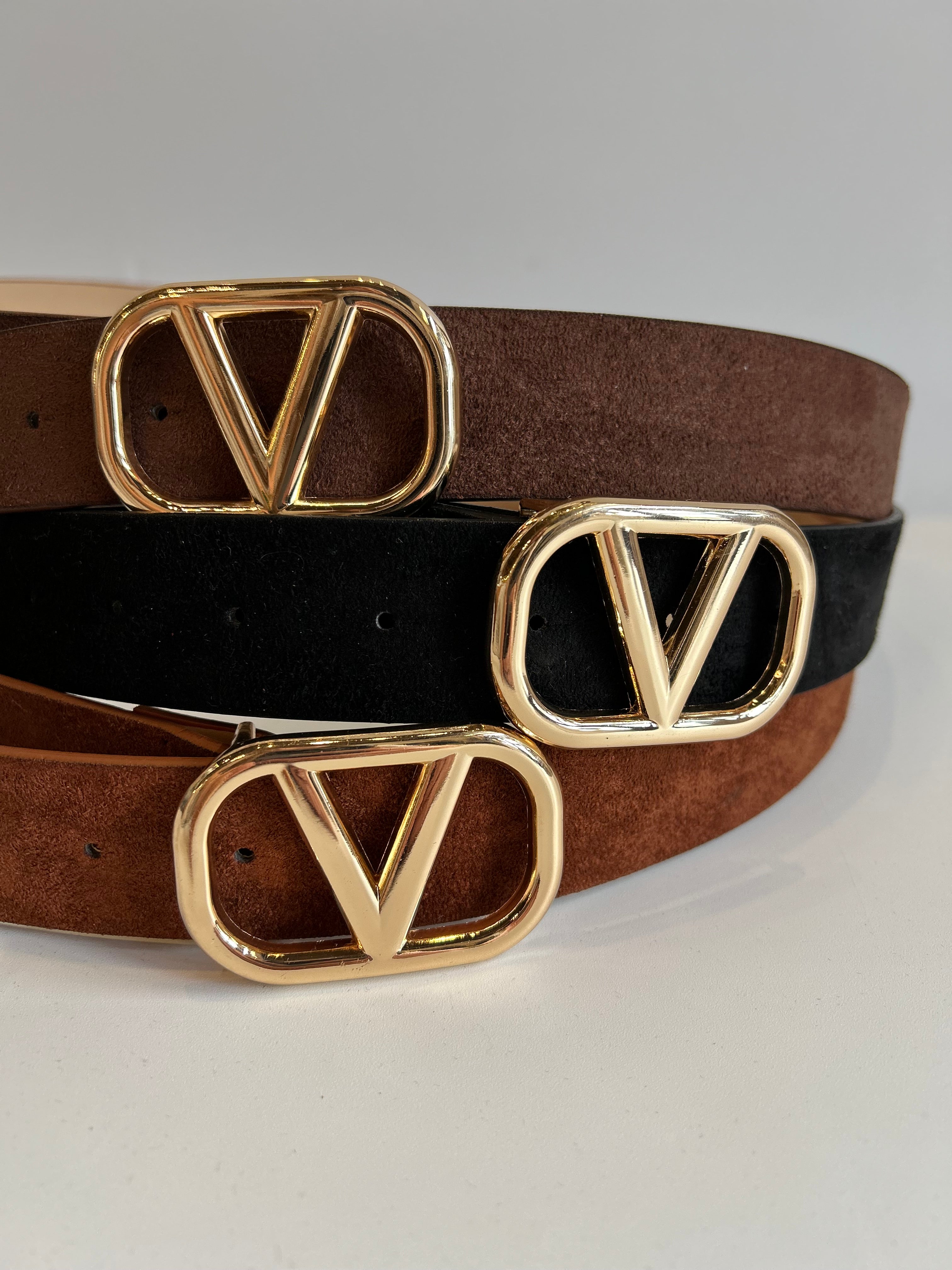 Chic V Buckle Belt - Black